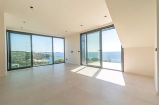 Dachwohnung in Carrer canig 17. Neubau