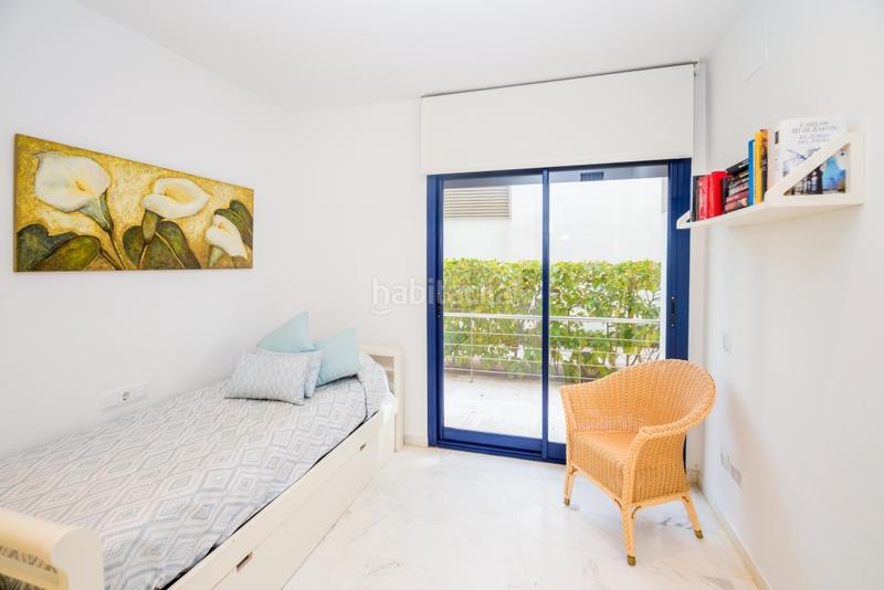 Foto 6b1e4fa3-9637-49c6-8ee5-54d0d4293e6d. Planta baja exclusiva planta baja en primera línia de mar en Platja d´Aro