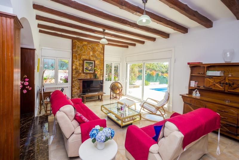 Foto 5f655aea-4246-4ec0-842c-e223068a4db9. Maison avec cheminée chauffage dans Castell d´Aro