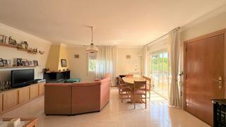Etagenwohnung  Carrer conrad saló