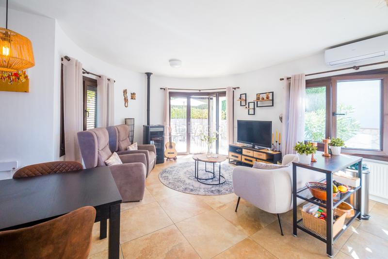 Foto bcba089a-1e4a-4d90-9aa7-59a1bf738dcd. Maison dans avinguda valència 29 dans Mas Pere-Río de Oro Calonge