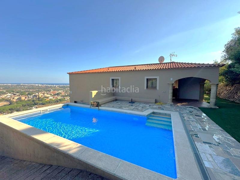 Foto 017168d0-5e34-40e8-a14e-aa41c2df3579. Maison avec cheminée chauffage parking piscine dans Calonge