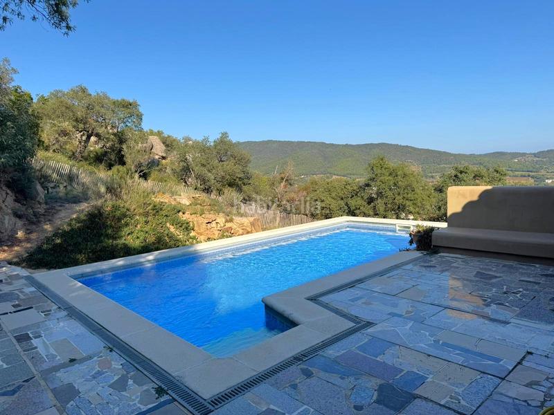 Foto 6124789c-0c67-4460-81ce-6f930276d03d. Maison avec cheminée chauffage parking piscine dans Calonge