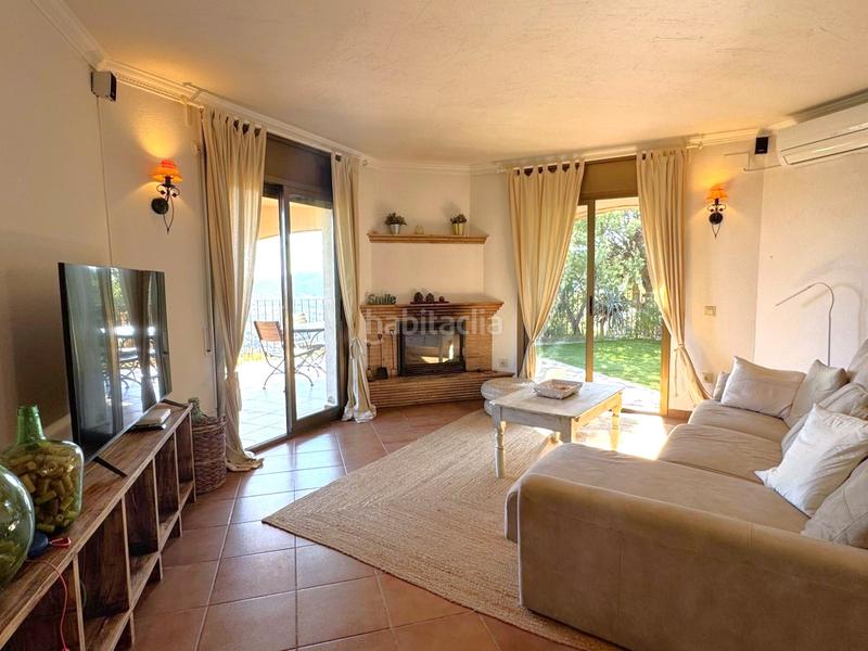 Foto 9e26f3b5-3f59-4501-8326-e46011dccfd9. Maison avec cheminée chauffage parking piscine dans Calonge