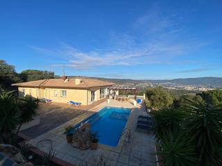 Xalet a Cabanyes-Mas Ambrós-Mas Pallí. Casa muy confortable con vistas panorámicas en mas ros