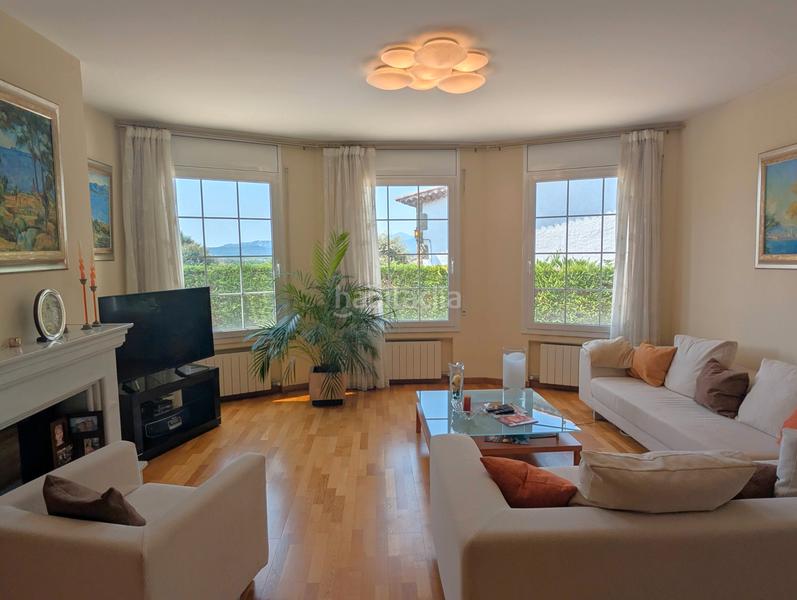 Foto 0f27c4e5-8528-42e0-abb1-6d00eef5dd12. Chalet mit kamin heizung parking pool in Fenals Platja d´Aro