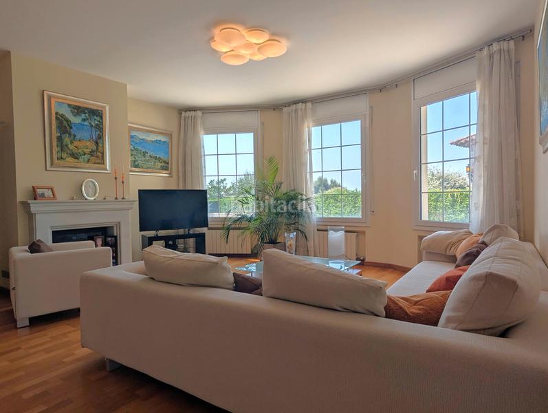 Foto 7fd21f03-a4f4-4e57-b51e-ef0bb656bf36. Chalet mit kamin heizung parking pool in Fenals Platja d´Aro