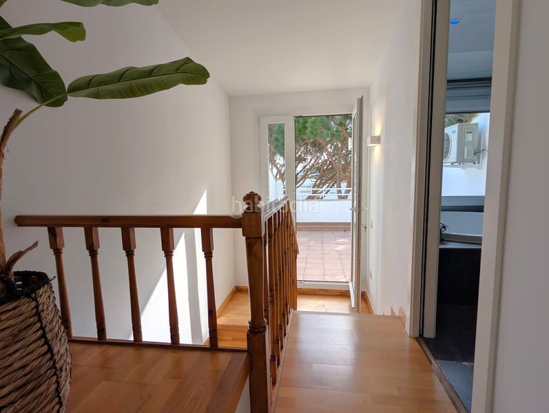 Foto fa9dfc4d-3fc9-482e-9e7d-b33a48e3234a. Casa adossada amb xemeneia calefacció piscina a Los Pinos-Politur Platja d´Aro