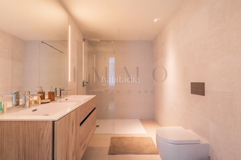 Foto e345ab8f-ff8f-4682-a6ba-ab3b241798fc. Apartament amb calefacció piscina a Centre-Platja Platja d´Aro