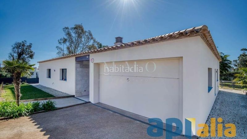 Foto 46a3d0a4-286b-4d8c-812b-4e6b68d6d6a6. Xalet amb calefacció piscina a Urbanitzacions Platja d´Aro