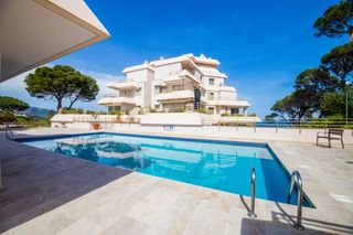 Apartament a Avinguda platges de s'agar� 21. Exclusiva immo platja d�aro: refugio reformado con vistas panor�