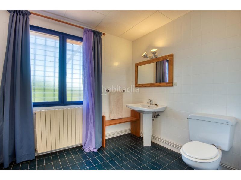 Foto 046071a4-0f5b-4221-ab76-ff9ea3a71154. Casa amb aparcament piscina a Castell d´Aro