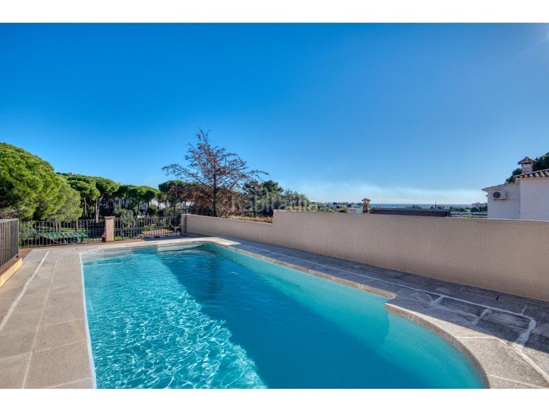 Foto dc2d2d5c-bc67-497f-bb7b-999f1fae60e5. Casa amb aparcament piscina a Castell d´Aro