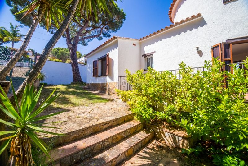 Foto 8de981a8-ff7d-46c4-a549-87e0c45eef13. Casa amb xemeneia calefacció a Torre Valentina-Mas Vilar de La Mutxada-Treumal Sant Antoni de Calonge