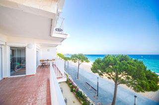Apartamento  Passeig marítim 37