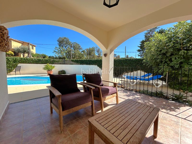 Foto 5c3fad7b-3ace-4b6c-9625-21182c4f0ac1. Casa amb xemeneia calefacció aparcament piscina a Calonge