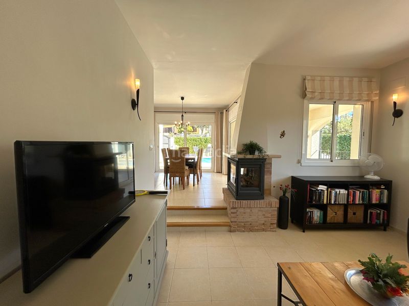 Foto ae1abf3d-b685-472a-a73f-3a65c8168e12. Casa amb xemeneia calefacció aparcament piscina a Calonge