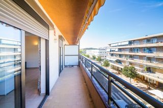 Apartment in Carrer juli garreta 15. Exclusiva apartamento 2 habitaciones con piscina en platja d'aro