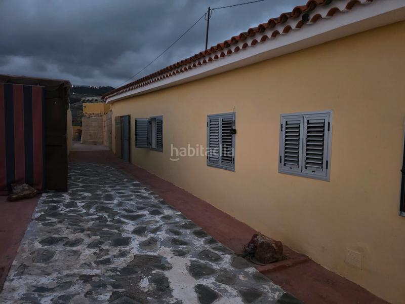 Foto 2194e2cb-35fa-4aed-9074-76bf32a19b09. Casa a carretera los roques 23 a Fasnia