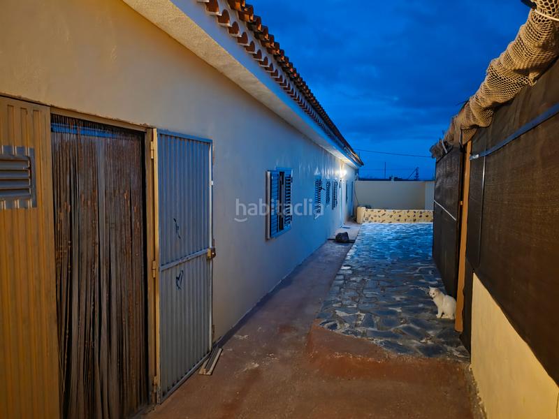 Foto 4066d24a-2762-4068-b874-7b0a9edfbbd9. Casa a carretera los roques 23 a Fasnia