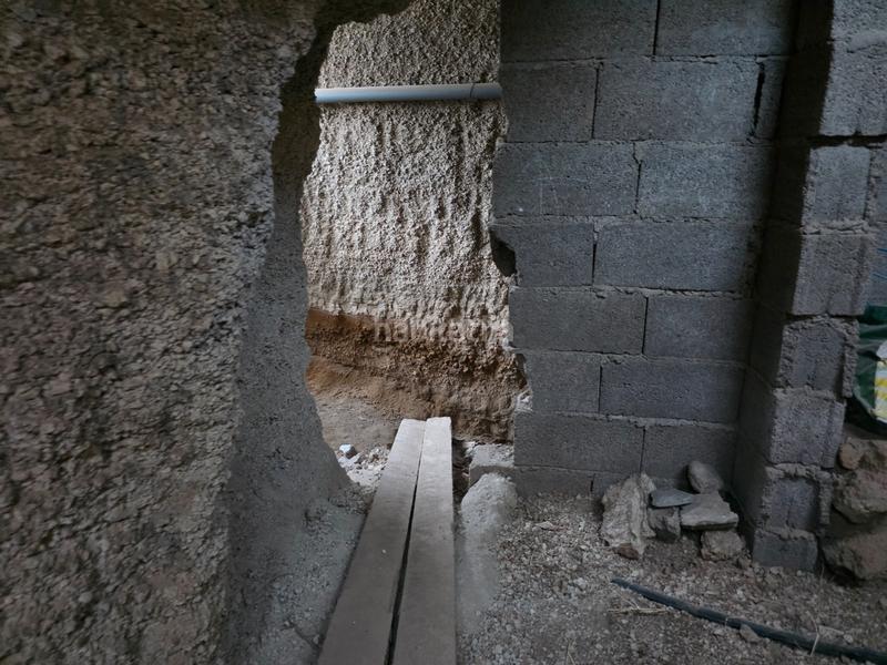 Foto 69672606-37ec-4dbb-913a-5a53bd754ec1. Casa a carretera los roques 23 a Fasnia