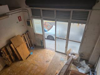 Local Comercial en Duggi - Rambla - Los Hoteles. Vendo local