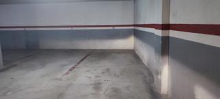 Lloguer Aparcament cotxe a Centre. Plaza parking en alquiler  tortosa