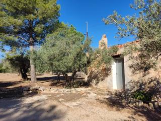Terreny residencial a Roquetes. Finca rústica con