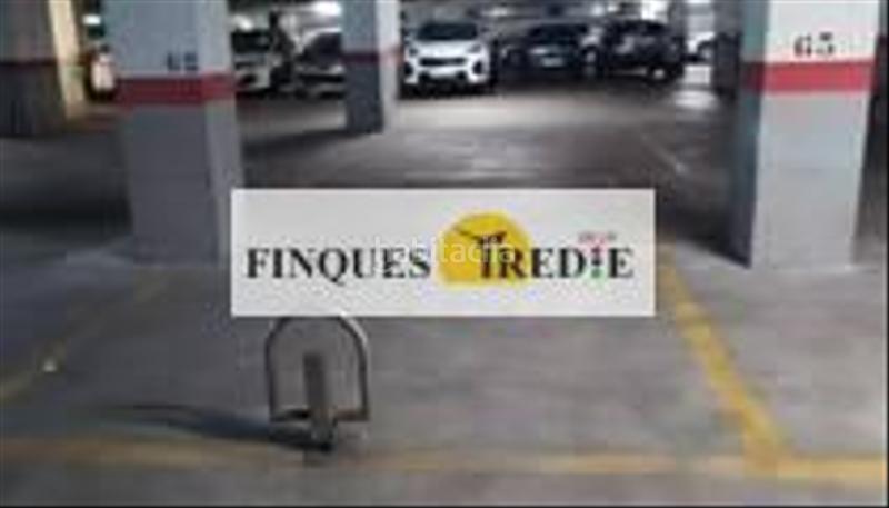 Foto 4c514b99-50ba-4399-9dde-95b029ade363. Alquiler parking coche gran oportunidad de plazas de parking en Tortosa