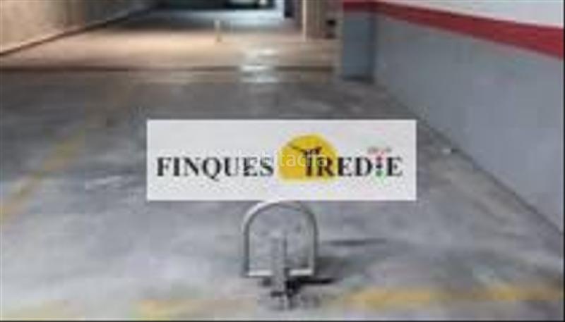 Foto 5fce6665-4504-40fc-bb30-91a4c775f0a7. Alquiler parking coche gran oportunidad de plazas de parking en Tortosa