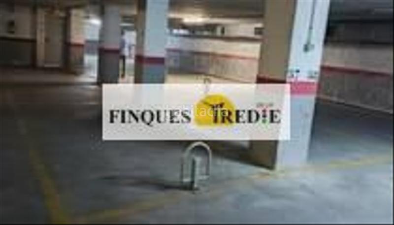 Foto 745f24ab-148a-4751-b8c2-1136b7052b74. Alquiler parking coche gran oportunidad de plazas de parking en Tortosa