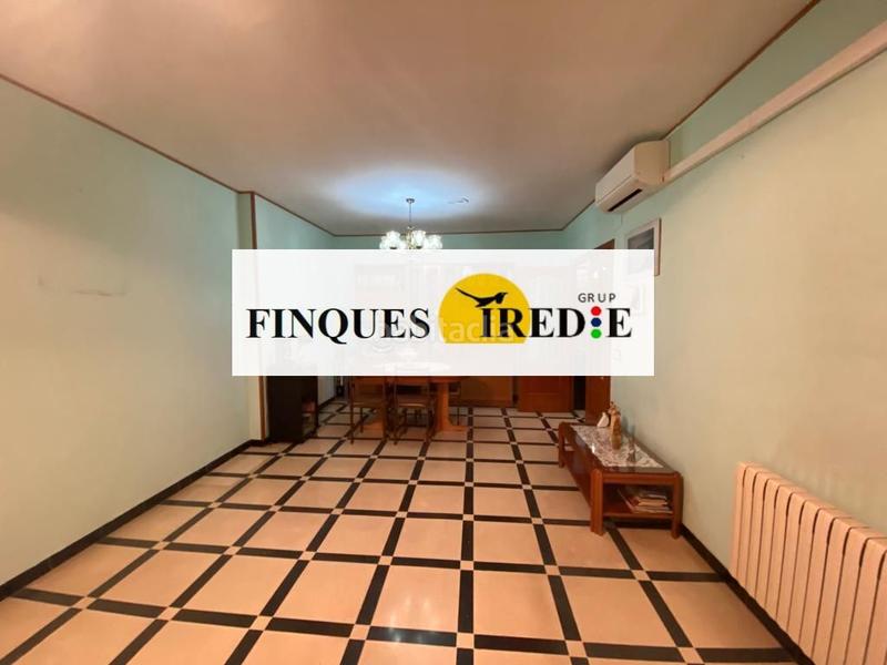 Foto 08457ea8-d07f-4f1e-8d6d-0bb2650ebac6. Haus mit parking in Aldea (L´)