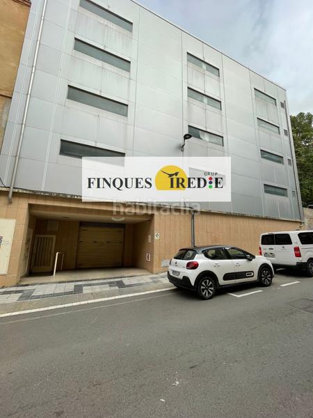 Foto 3f8ac5b4-cd36-4572-962b-410f468602e2. Alquiler parking coche plaza parking en venta centro en Tortosa