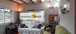 Haus in Aldover. Chalet con gran finca de olivos