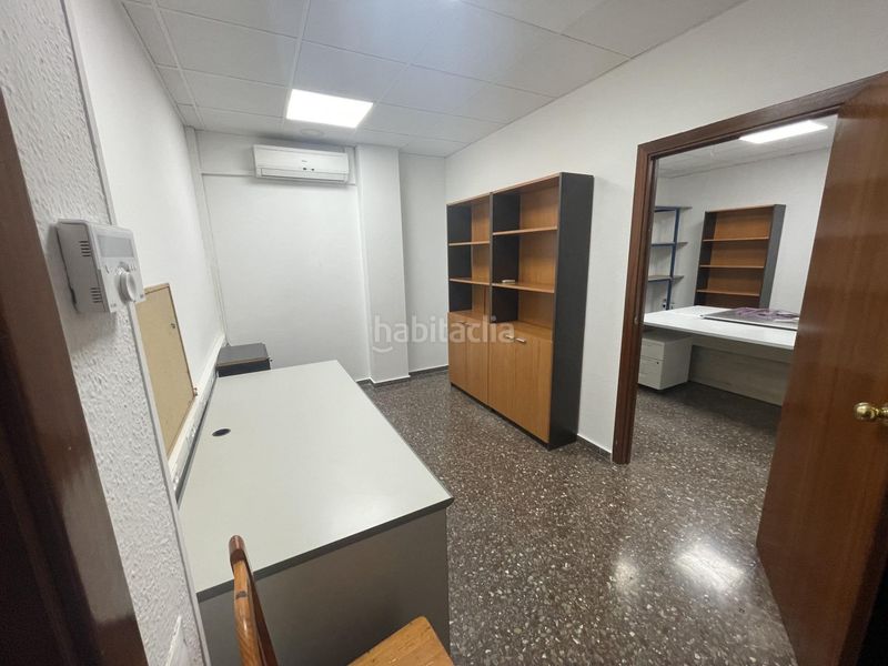 Foto f4a3510b-f6ca-4021-8b39-e17a0e3fc19d. Local comercial a Roquetes