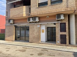 Lloguer Local Comercial a Roquetes. Local comercial en roquetes