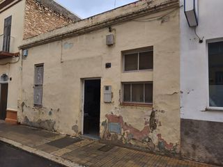 Casa en Grau - Quintanes. Casa para reformar en el centro de amposta
