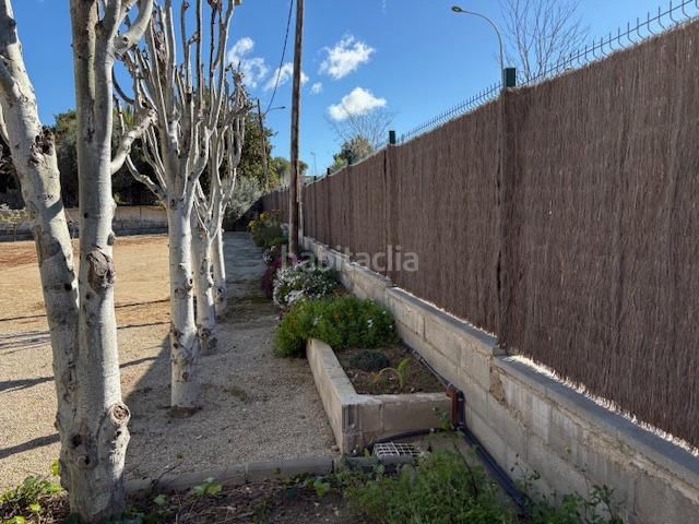 Foto e10b2a6c-5123-46e9-8b27-c7f5a76f1dec. Terreny residencial a Centre Tortosa
