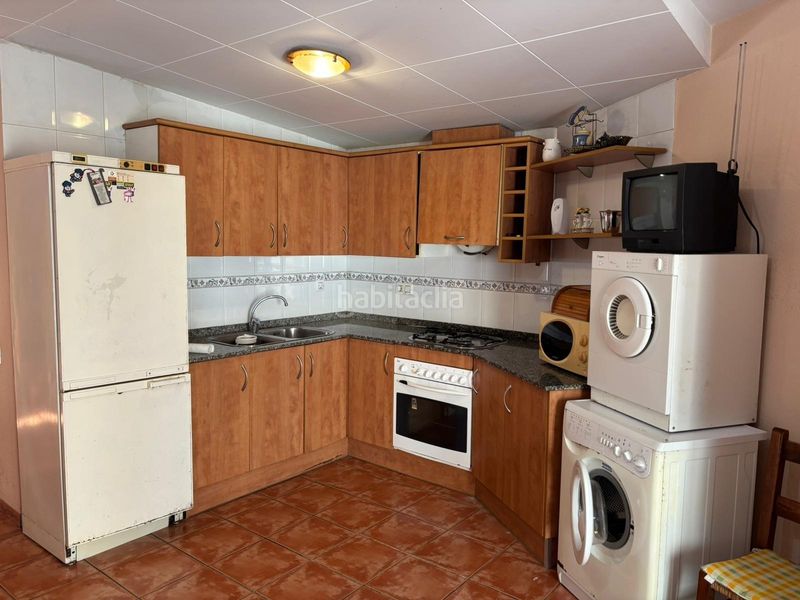 Foto e5792e73-9d08-47af-acdb-53932fc99f29. Casa amb calefacció aparcament a Alfara de Carles