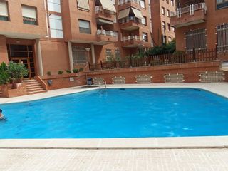 Affitto Appartamento in Temple. Piso en zona tempe