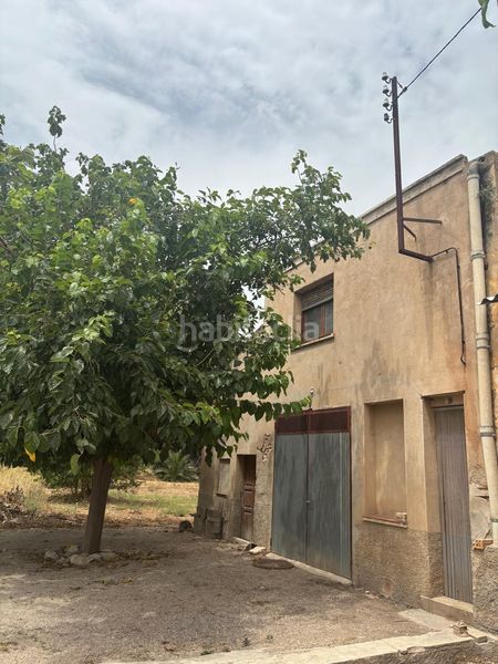 Foto 23e4db30-3d86-4981-9ad5-91d88f0d2d7c. Casa amb aparcament a Ferreries Tortosa