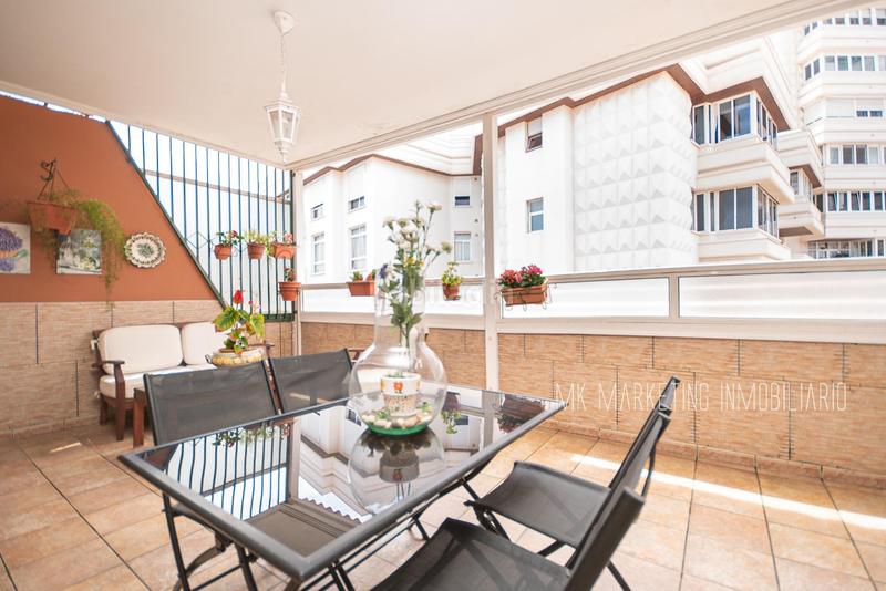 Foto aab8aec5-fad8-46cc-9ac0-a23ae14cb474. Dachwohnung in calle de jesús ferrer jimeno 4 in Guanarteme Palmas de Gran Canaria (Las)