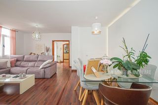 Doppelhaus  Urb cuesta la grama