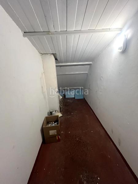 Foto 4e03d13e-cf17-4ed7-84b6-77ce19f7b2c1. Alquiler piso dos dormitorios, cocina equipada, trastero en Vigo