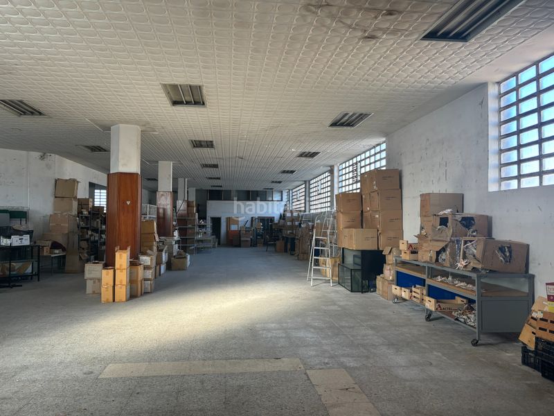 Foto 4377ce4a-af4e-4541-be61-7c0cf163131e. Local comercial a Lavadores Vigo