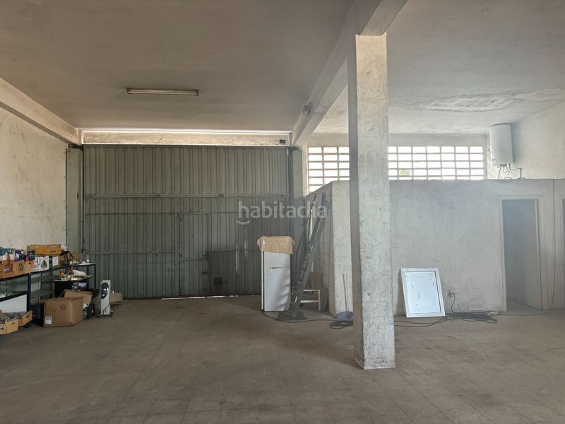 Foto 4554afe7-cc32-46fa-82c8-be9e0357ec95. Local comercial a Lavadores Vigo