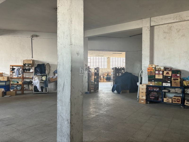 Foto 5fb22a2f-697d-4f68-a097-2fef67cda702. Local comercial a Lavadores Vigo