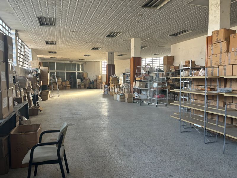 Foto 8c3b4c8e-f8ad-4671-922f-001d18982728. Local comercial a Lavadores Vigo