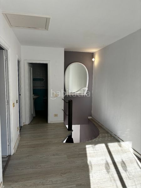 Foto 0cf8bc7d-ad8b-47db-95dc-05386ce8fef1. Casa pareada en Teis Vigo