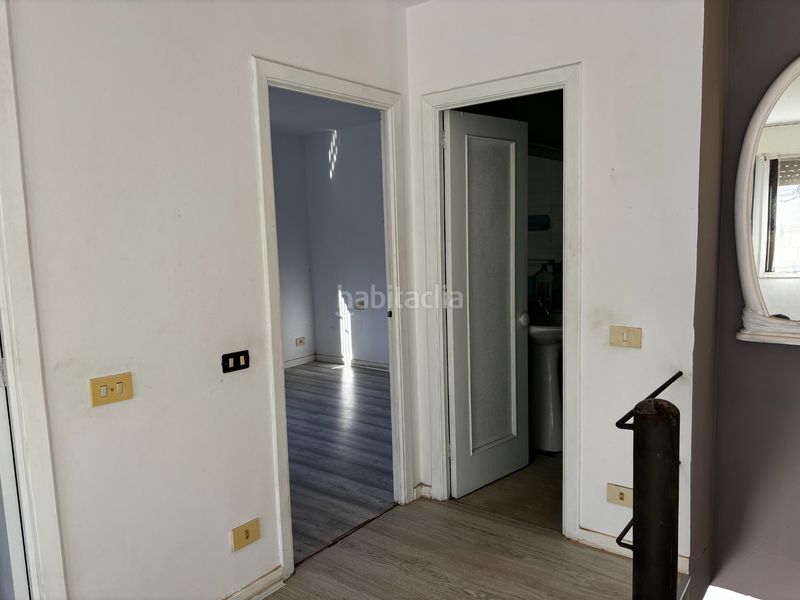 Foto 1885661d-eb74-4dbe-9629-22536c97ab79. Casa pareada en Teis Vigo